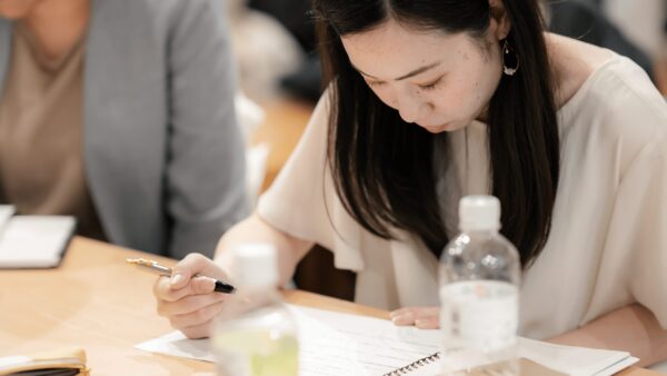 「このままでいいのかな」と悩み続けた私が、“働き方の軸”に気づくまで
